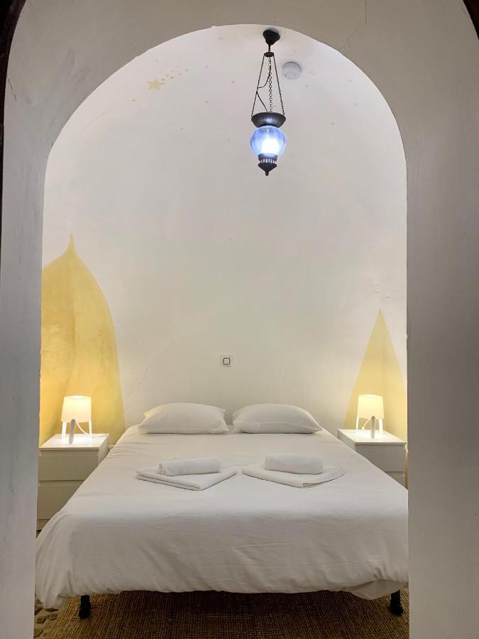 Casa Cueva Castillo Perales de Tajuna 外观 照片
