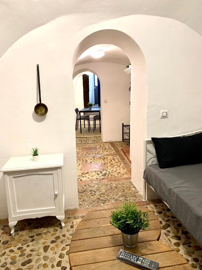 Casa Cueva Castillo Perales de Tajuna 外观 照片