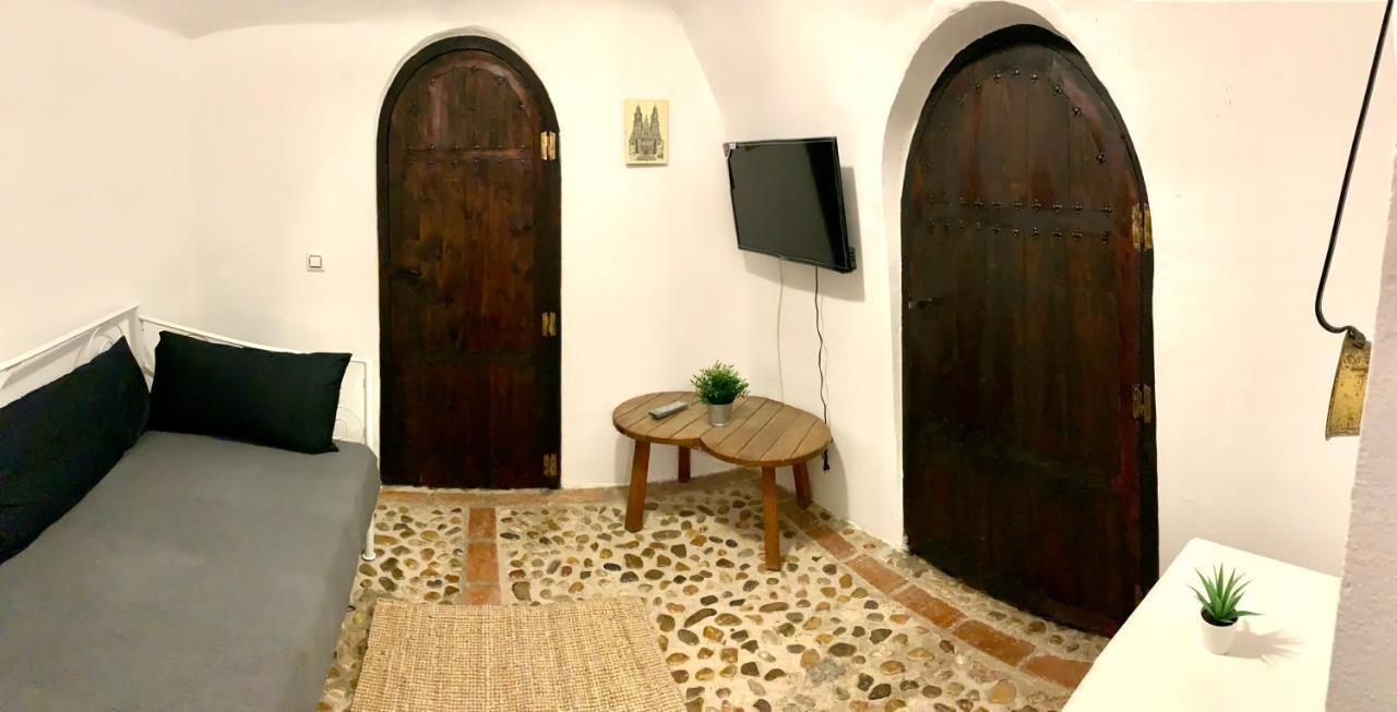 Casa Cueva Castillo Perales de Tajuna 外观 照片