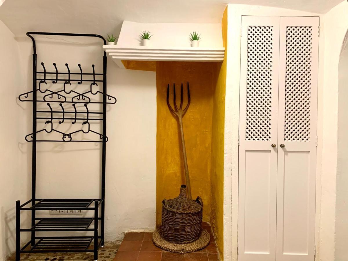 Casa Cueva Castillo Perales de Tajuna 外观 照片
