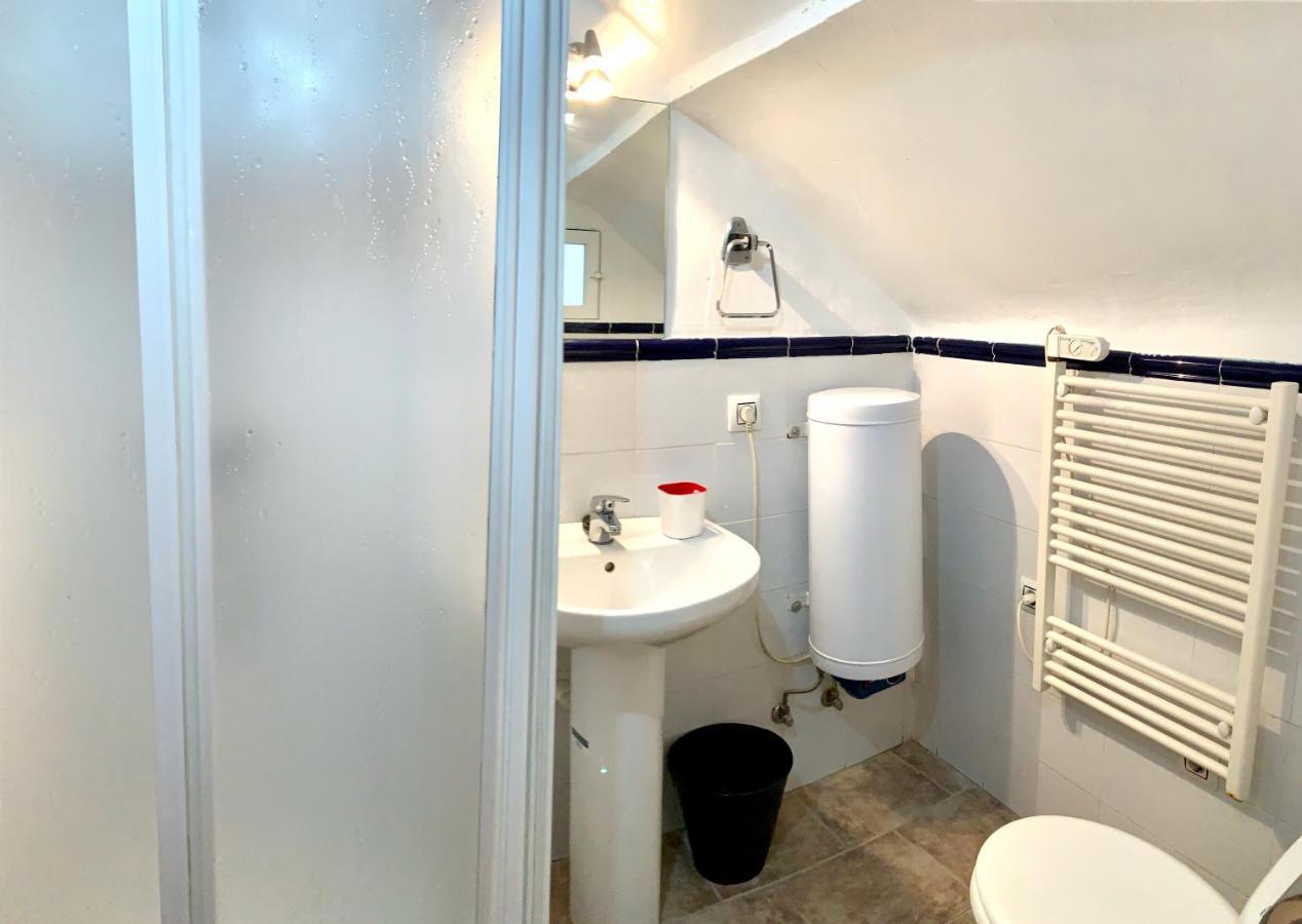 Casa Cueva Castillo Perales de Tajuna 外观 照片